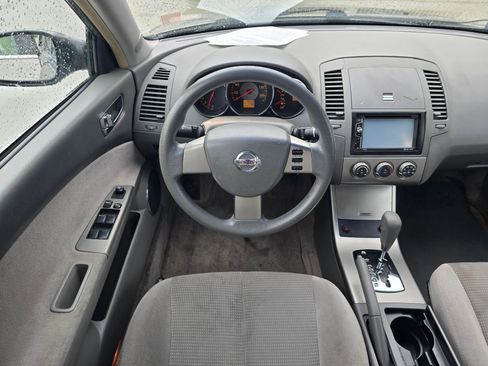 Used 2005 Nissan Altima 2.5 S FWD image 9
