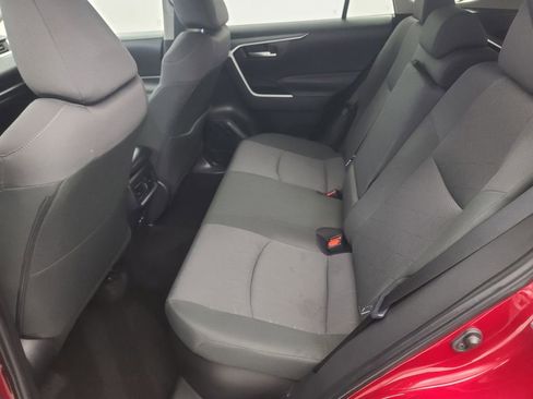 Used 2025 Toyota RAV4 XLE image 21