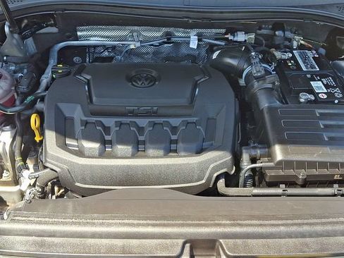 Used 2022 Volkswagen Tiguan SE R-Line AWD/4WD image 28