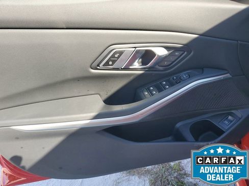 Used 2023 BMW 330i Sedan w/ M Sport Package image 44