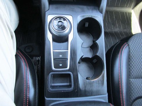 Used 2023 Ford Escape ST-Line Elite image 28