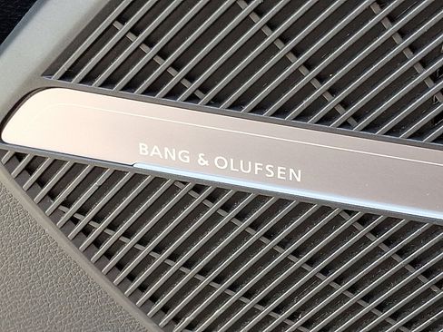 Certified 2024 Audi Q5 2.0T Premium Plus image 28