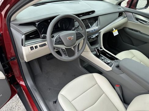 New 2026 Cadillac XT5 Premium Luxury image 10