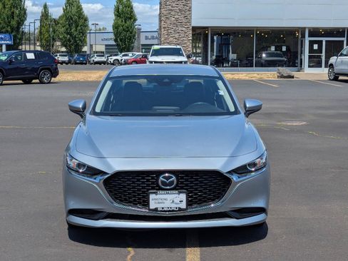 Used 2020 MAZDA MAZDA3 AWD Sedan w/ Preferred Package image 8