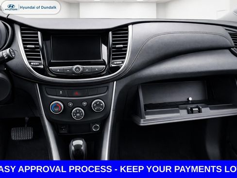 Used 2020 Chevrolet Trax LS w/ Tint and Cruise Package FWD image 8