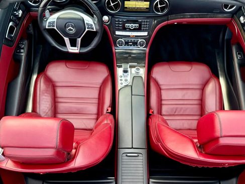 Used 2013 Mercedes-Benz SL 63 AMG w/ Premium Pkg image 36
