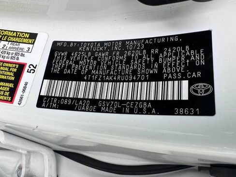 Used 2024 Toyota Camry XLE image 41