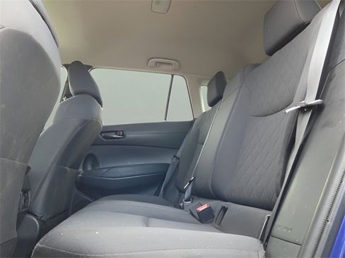 Used 2022 Toyota Corolla Cross LE image 13