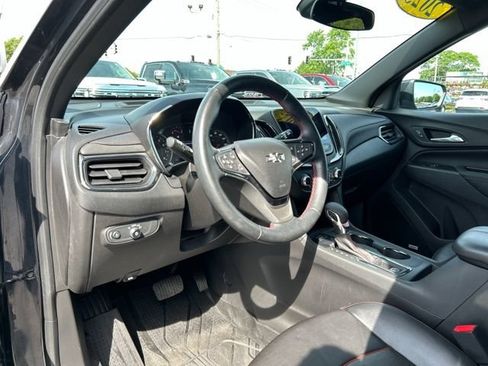 Used 2023 Chevrolet Equinox RS w/ RS Leather Package AWD/4WD image 30