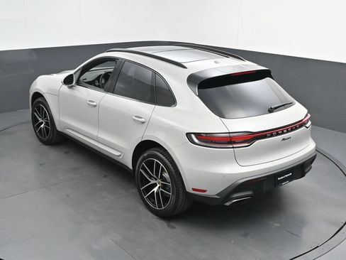 New 2026 Porsche Macan AWD/4WD image 30