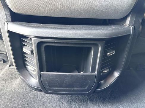 Used 2022 RAM 1500 Big Horn AWD/4WD image 30
