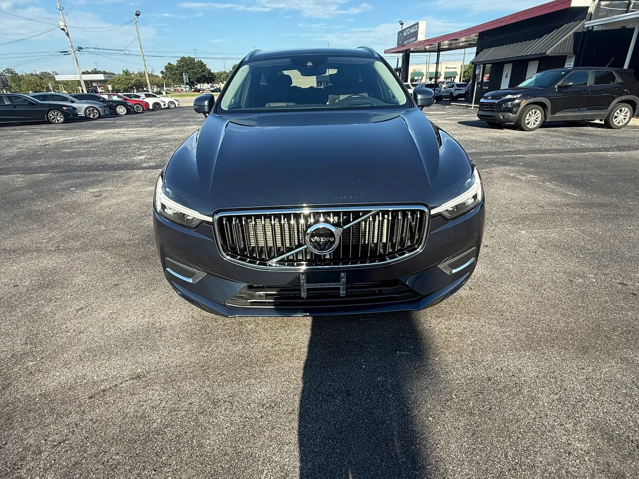 Used 2021 Volvo XC60 T5 Inscription w/ Advanced Package FWD image 2
