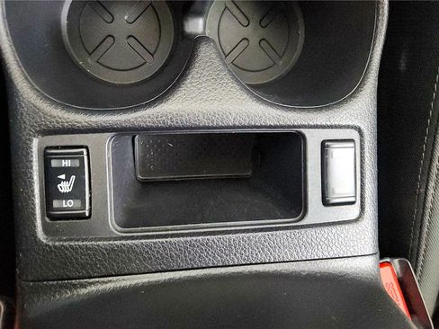 Used 2019 Nissan Rogue SV w/ Premium Package image 45