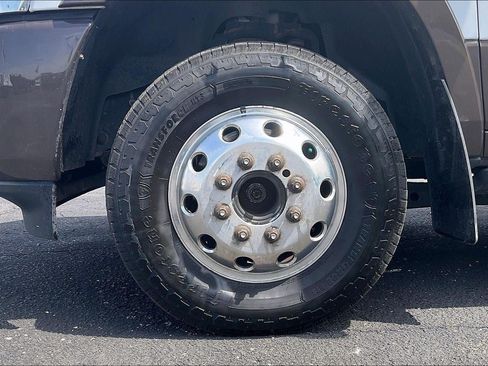 Used 2023 RAM 3500 Limited AWD/4WD image 9