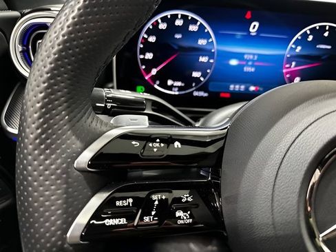 Used 2025 Mercedes-Benz C 300 4MATIC Sedan image 37