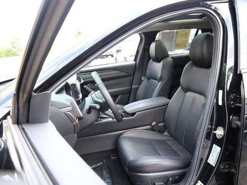 Used 2025 MAZDA CX-50 2.5 Hybrid w/ Premium Plus Pkg AWD/4WD image 5