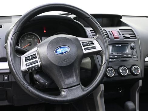 Used 2015 Subaru Forester 2.5i Premium w/ All-Weather Package AWD/4WD image 11