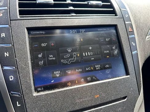 Used 2014 Lincoln MKZ Hybrid w/ Equipment Group 202A Reserve FWD image 22