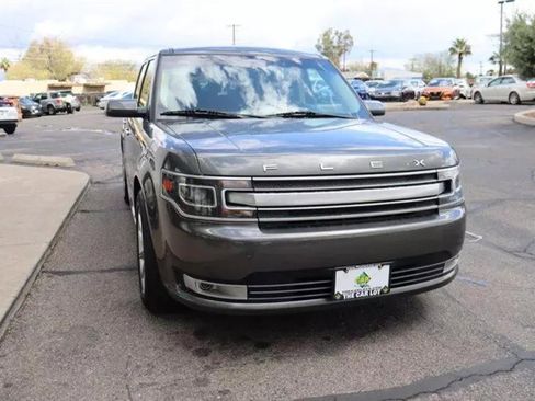 Used 2019 Ford Flex Limited image 11