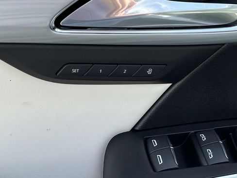 New 2026 Buick Envision Avenir AWD/4WD image 23