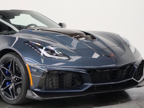 Used 2019 Chevrolet Corvette ZR1 RWD image 51