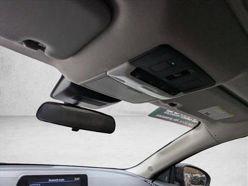 Used 2022 Nissan Sentra SR w/ SR Premium Package image 21