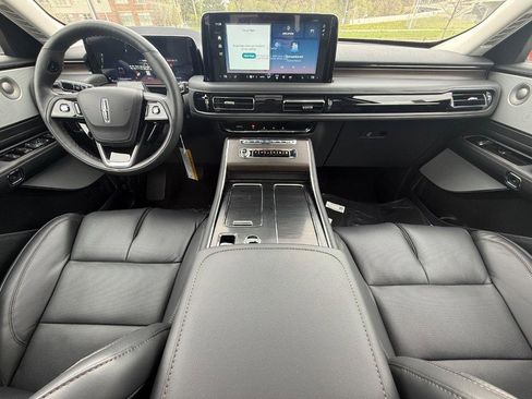 New 2026 Lincoln Aviator Reserve AWD/4WD image 9
