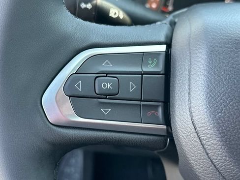 New 2026 Jeep Compass Latitude AWD/4WD image 17