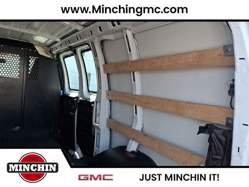 Used 2024 GMC Savana 2500 w/ Driver Convenience Package RWD image 25