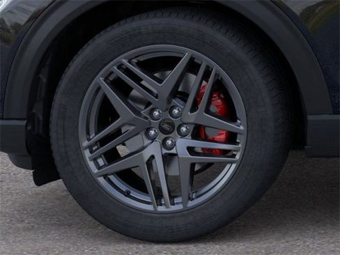 New 2026 Ford Explorer ST-Line w/ ST-Line Street Pack image 19