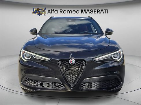 Used 2021 Alfa Romeo Stelvio Ti Sport image 5