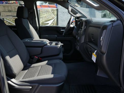 New 2026 Chevrolet Silverado 2500 Custom w/ Custom Value Package AWD/4WD image 12