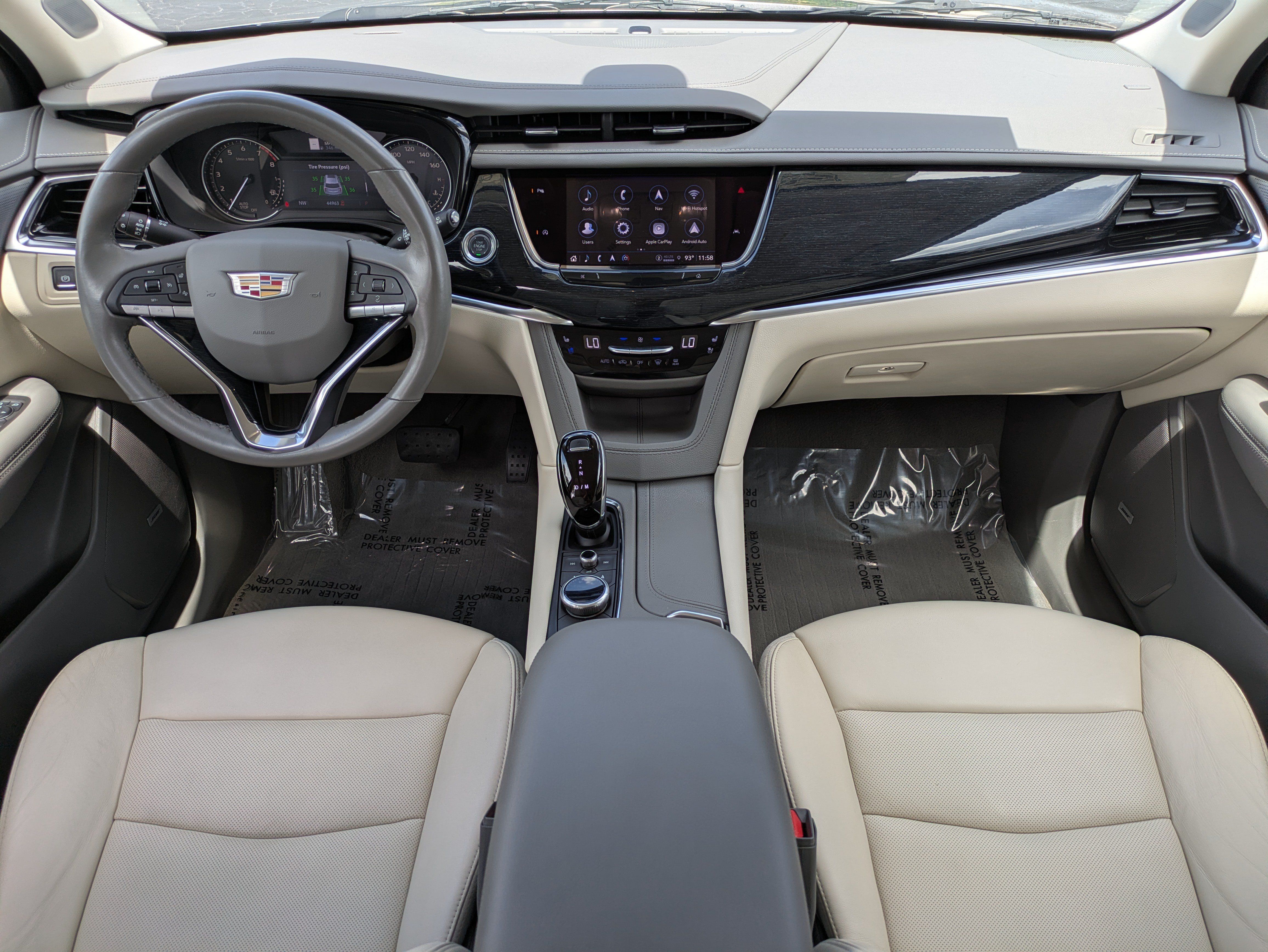 Certified 2024 Cadillac XT6 Premium Luxury FWD image 13