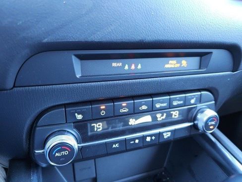 Used 2024 MAZDA CX-5 Carbon Edition image 23