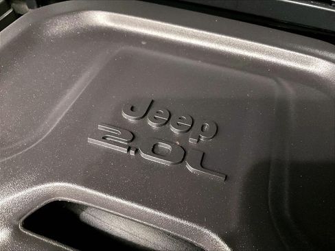 Used 2023 Jeep Wrangler Unlimited Sahara w/ Cold Weather Group AWD/4WD image 35