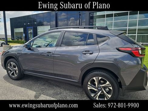 Used 2026 Subaru Crosstrek 2.0i Premium image 3