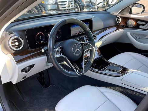 Certified 2022 Mercedes-Benz E 350 4MATIC Sedan image 11