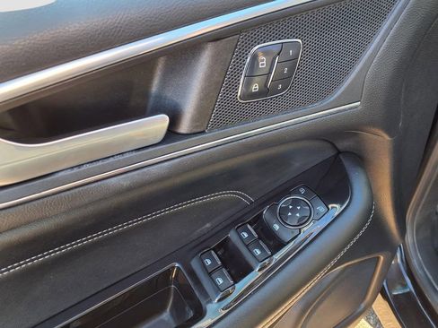 Used 2017 Ford Edge Titanium w/ Equipment Group 302A image 29