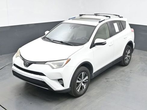 Used 2017 Toyota RAV4 XLE w/ Premium Special Value Package image 15