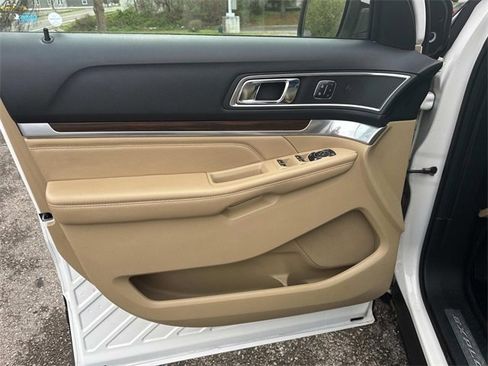 Used 2016 Ford Explorer Limited w/ Equipment Group 301A image 26