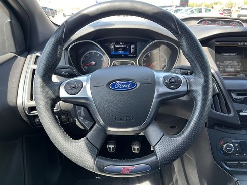 Used 2014 Ford Focus ST w/ Equipment Group 201A FWD image 18