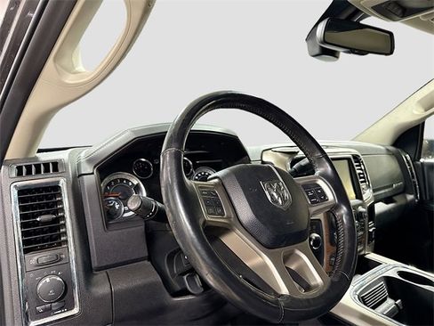 Used 2017 RAM 2500 Laramie image 11