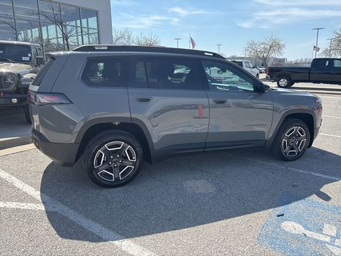 New 2026 Jeep Cherokee Laredo AWD/4WD image 29