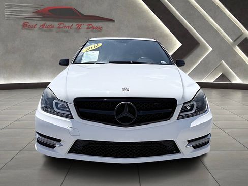 Used 2012 Mercedes-Benz C 250 Sedan image 2