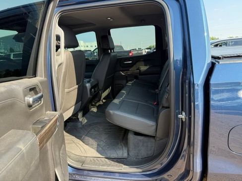 Used 2019 Chevrolet Silverado 1500 LT Trail Boss AWD/4WD image 16