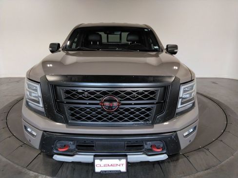Used 2023 Nissan Titan PRO-4X w/ Pro-4x Convenience Package image 3