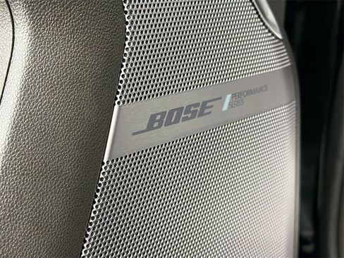 Used 2023 GMC Yukon Denali Ultimate image 18