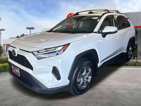 Certified 2025 Toyota RAV4 XLE AWD/4WD image 3