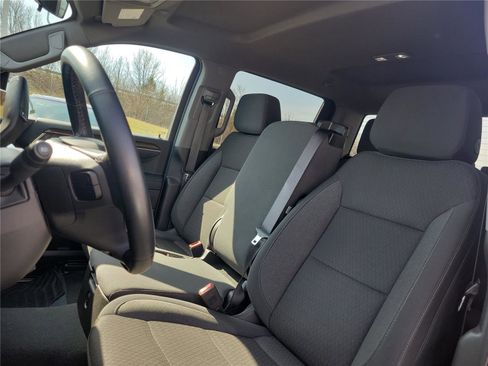 Used 2023 Chevrolet Silverado 1500 LT image 15