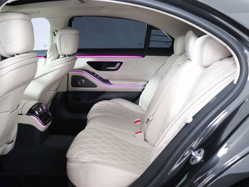 Used 2022 Mercedes-Benz S 580 4MATIC Sedan image 18